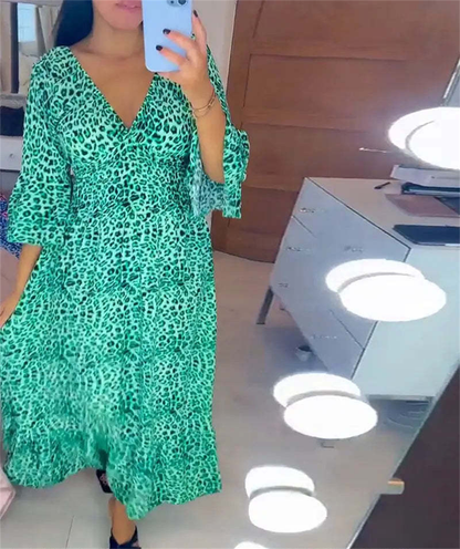 🔥LETZTER TAG SALE 49% RABATT🔥Damen Wickelkleid aus Baumwolle mit Leopardenmuster