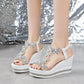 Sandalen mit offener Spitze und Glitzer-Schmetterling-Verzierung