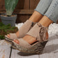 Damen-Sandalen mit offener Zehenpartie und Plateau-Keilabsatz und Quaste