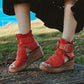 Peep-Toe-Keilstiefeletten mit Schnalle