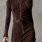 Langes Kleid mit langen Ärmeln aus Wildlederimitat mit Reißverschluss