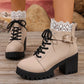 Stiefeletten mit Blockabsatz und Spitzenbesatz