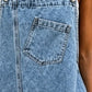 👗 JETZT 60 % RABATT! 👖 Ärmelloses Midi-Jeans-Latzkleid für Damen – Weicher Denim & lockere Passform – Vintage-Style, Seitentaschen – perfekt für lässige Tage oder zum Kombinieren im Sommer ✨